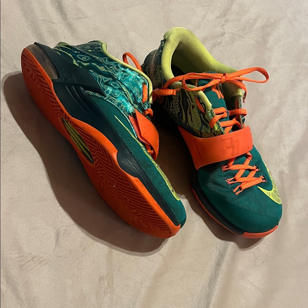 Nike KD 7 weatherman Athletic Sneakers in Teal & Orange